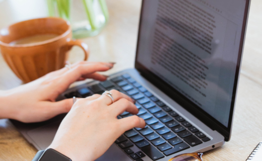 無料ツールで作ったHPが失敗しやすい理由