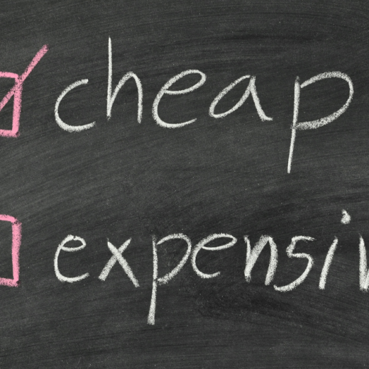 安く作ったHPほど、結局お金がかかる理由