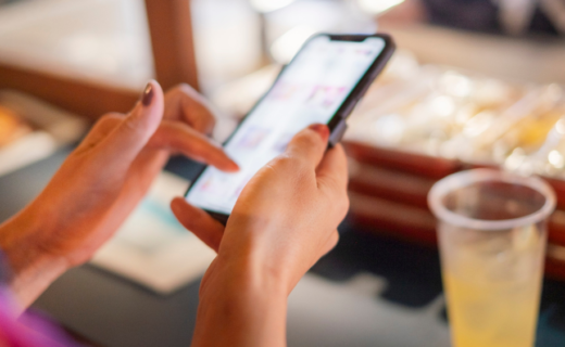 スクロールされるページデザインはどう作る？基本・方法・注意点を解説